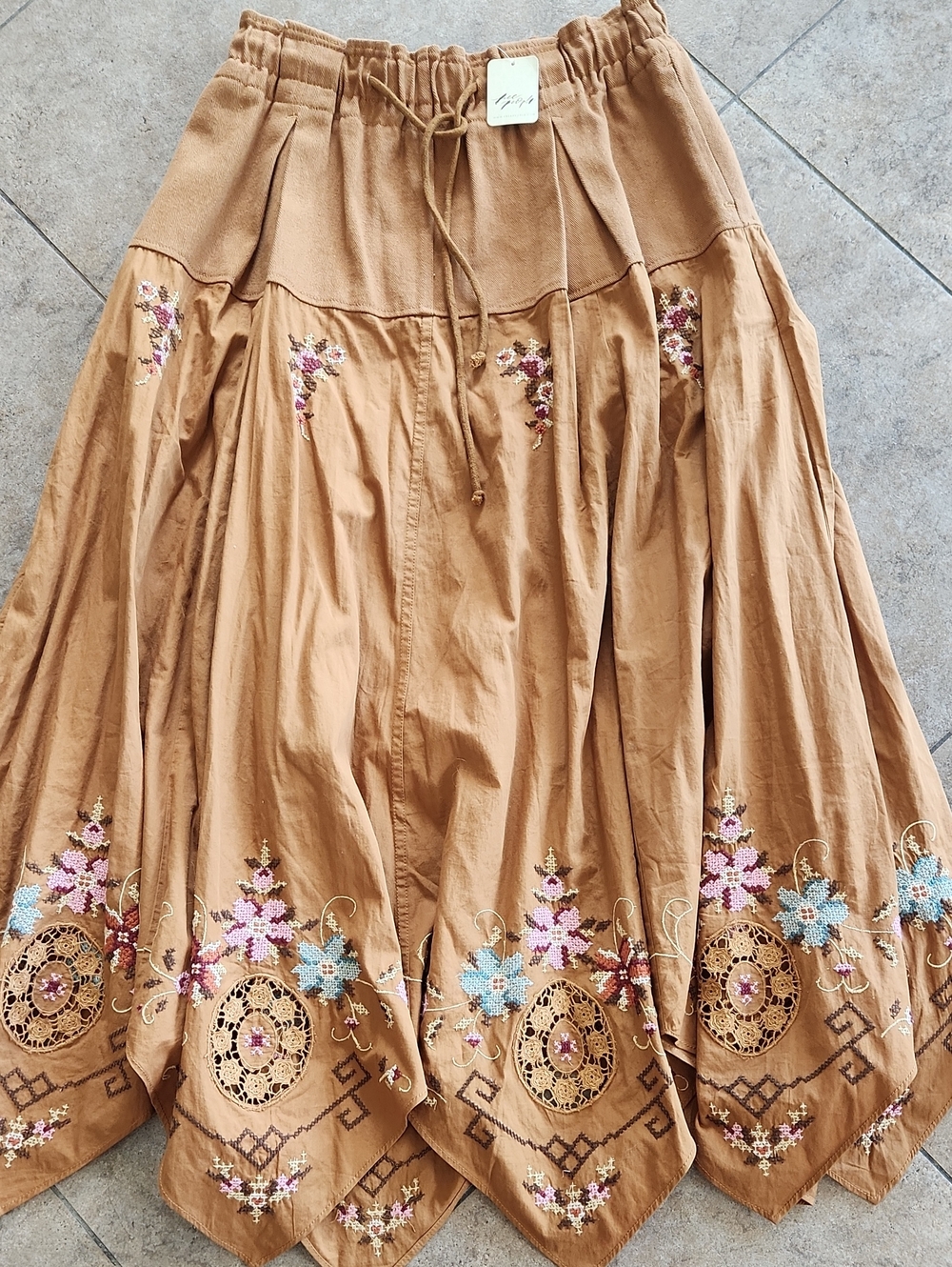NWT..Free People Brown Asymmetrical Handkerchief Hem Embroidered Skirt - Picture 15 of 15